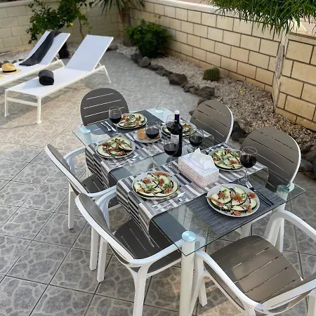 Erna Relax Dream Apartman Callao Salvaje